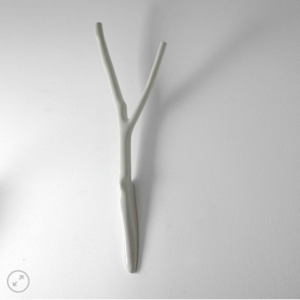 Roos wall vase (left)